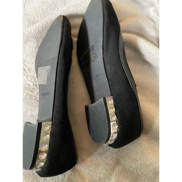 Womens Cushion Walk Almond Toe Flats by Avon Black Size 7 Rhinestones - Picture 4 of 9
